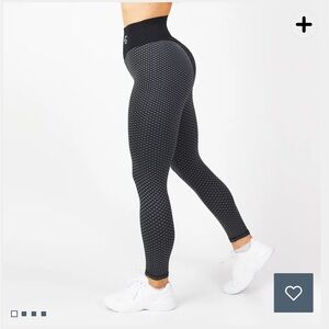 Grimfrost Honeycomb Scrunch Leggings